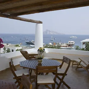 Tesoriero Panarea